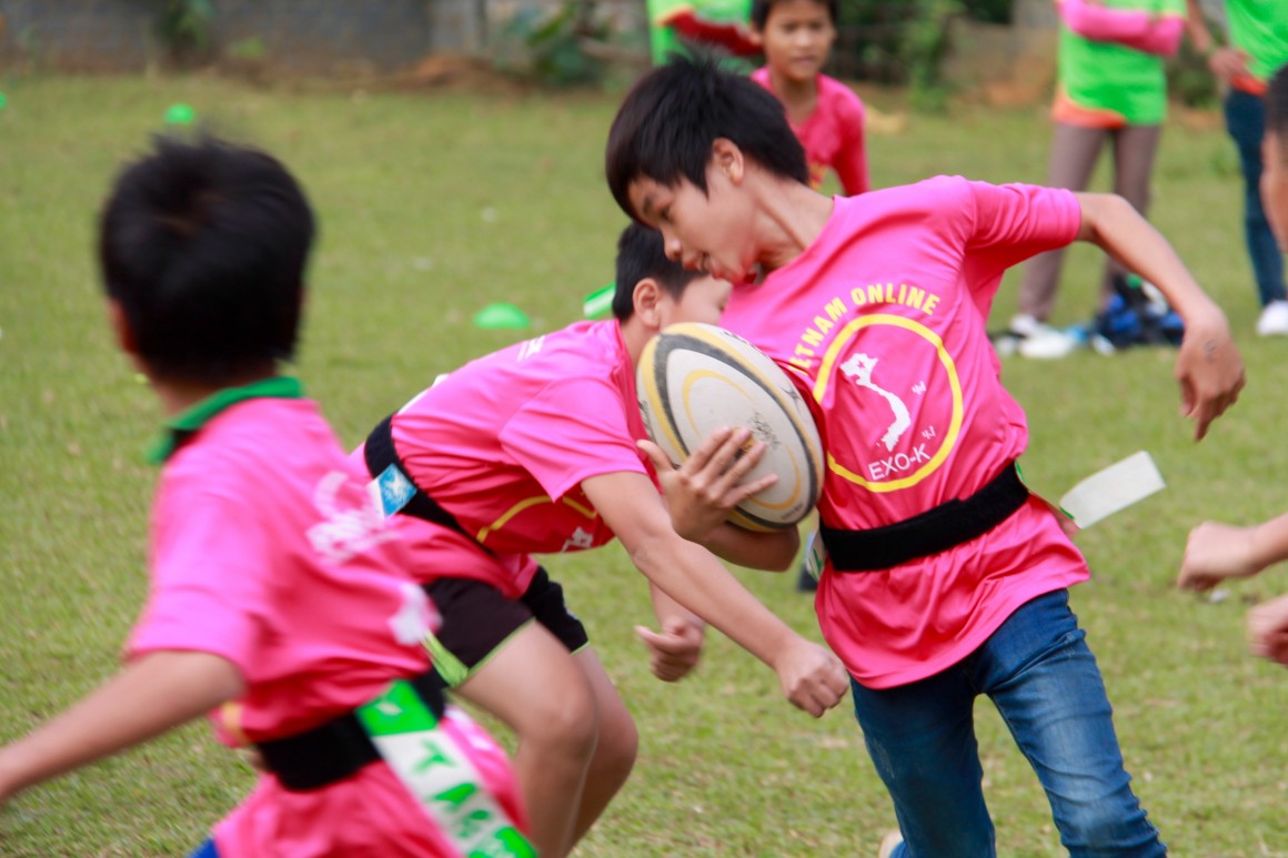 Pass It Back: Mengembangkan Rugby untuk Generasi Muda dan Mengembangkan Generasi Muda melalui Rugby