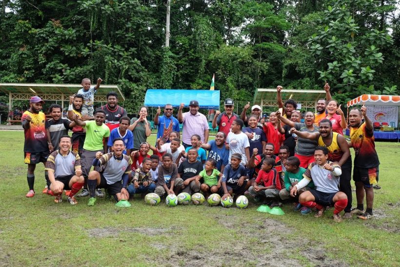 Pelatihan World Rugby Coaching Course level 1 dan Get Into Rugby di Papua